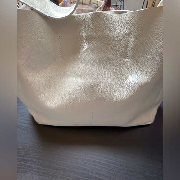 VGC Furla Cream Perforated Shoulder Bag - Picture 16 of 16